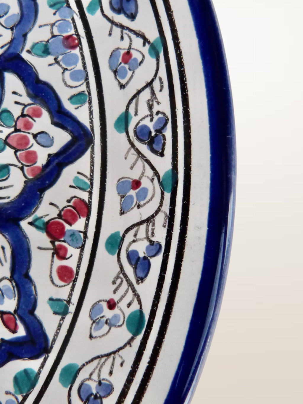 Set de trois plats en céramique peinte espagnole - ⌀ 23, 26 et 32 cm