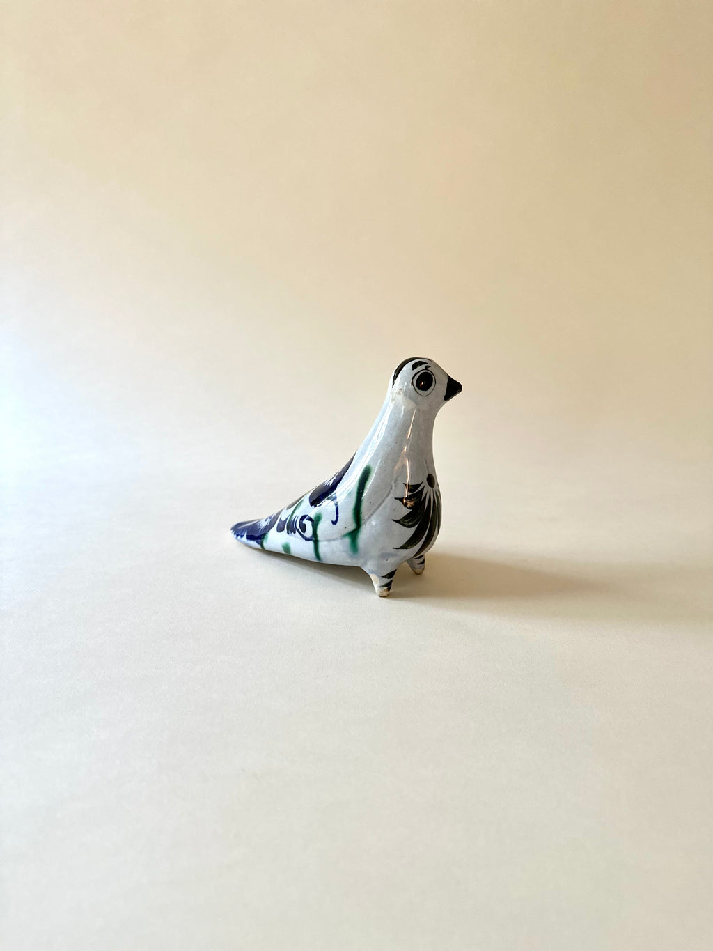 Oiseau en céramique