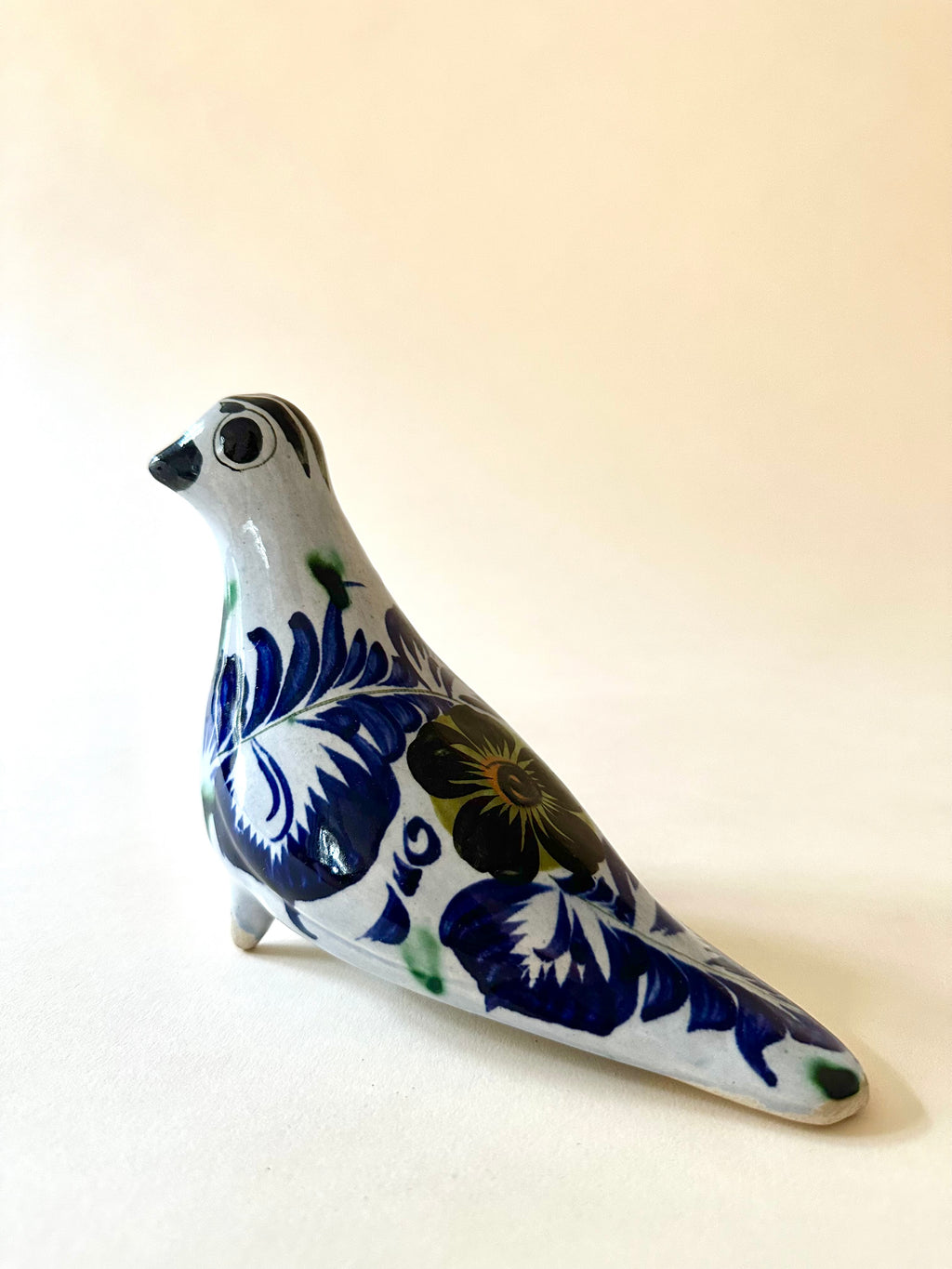 Oiseau en céramique