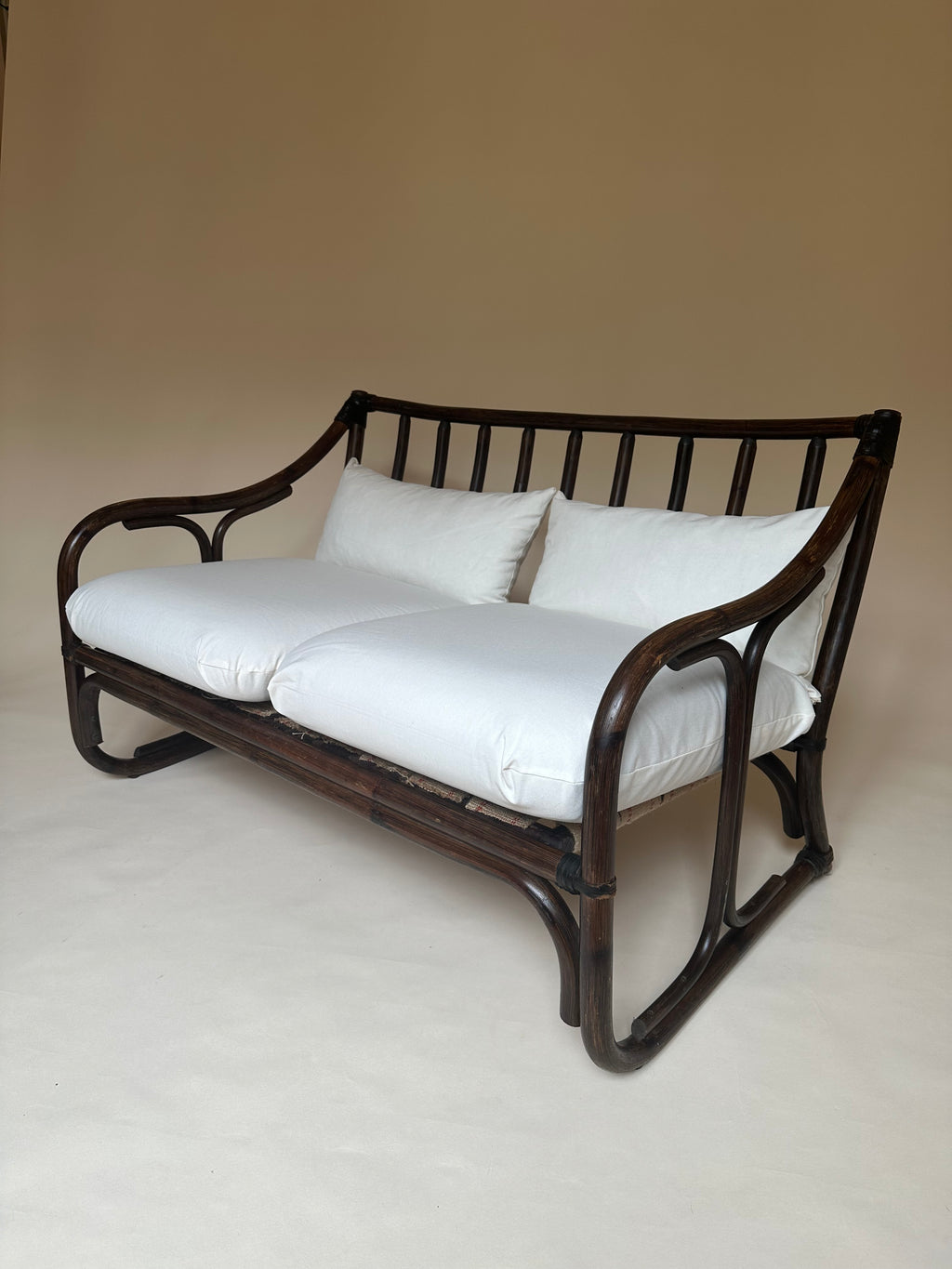 Banquette en rotin deux places