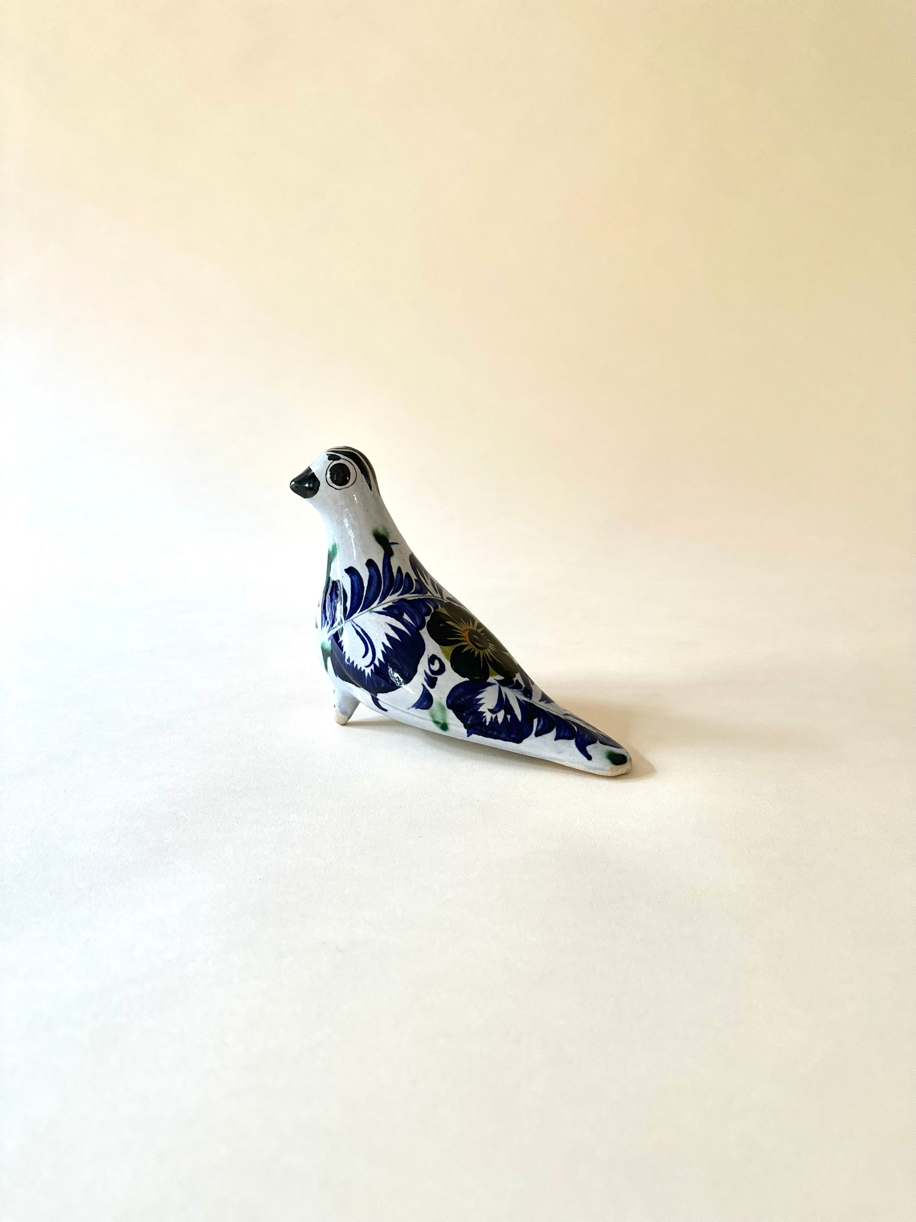 Oiseau en céramique
