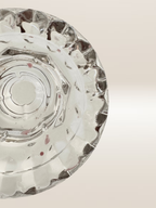 Paire de bougeoirs en verre