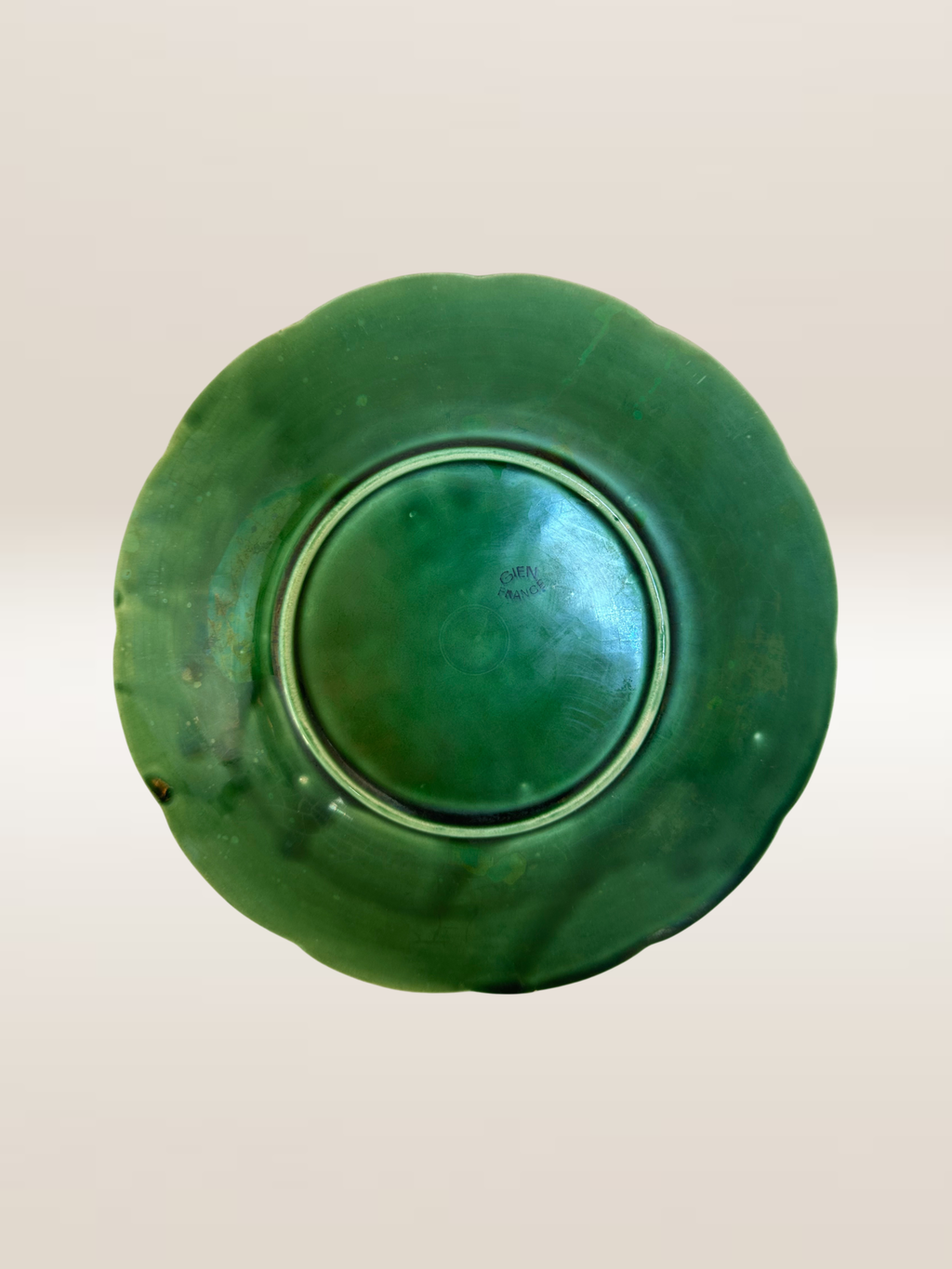 Set de 5 assiettes à dessert barbotine verte, modèle feuille de vigne Gien
