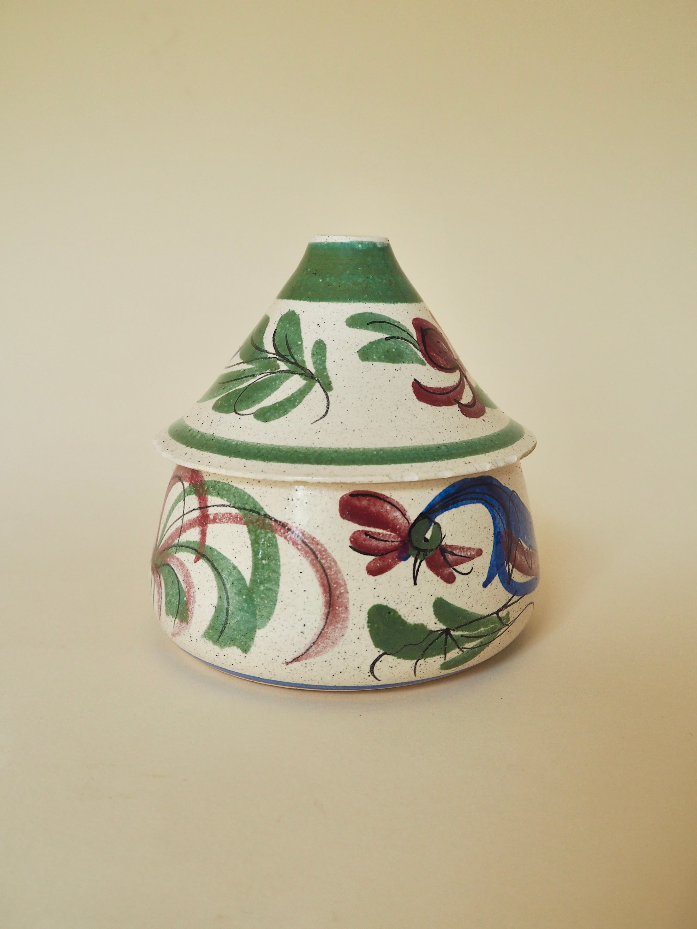 Pot couvert Pignot en faïence, décor coq