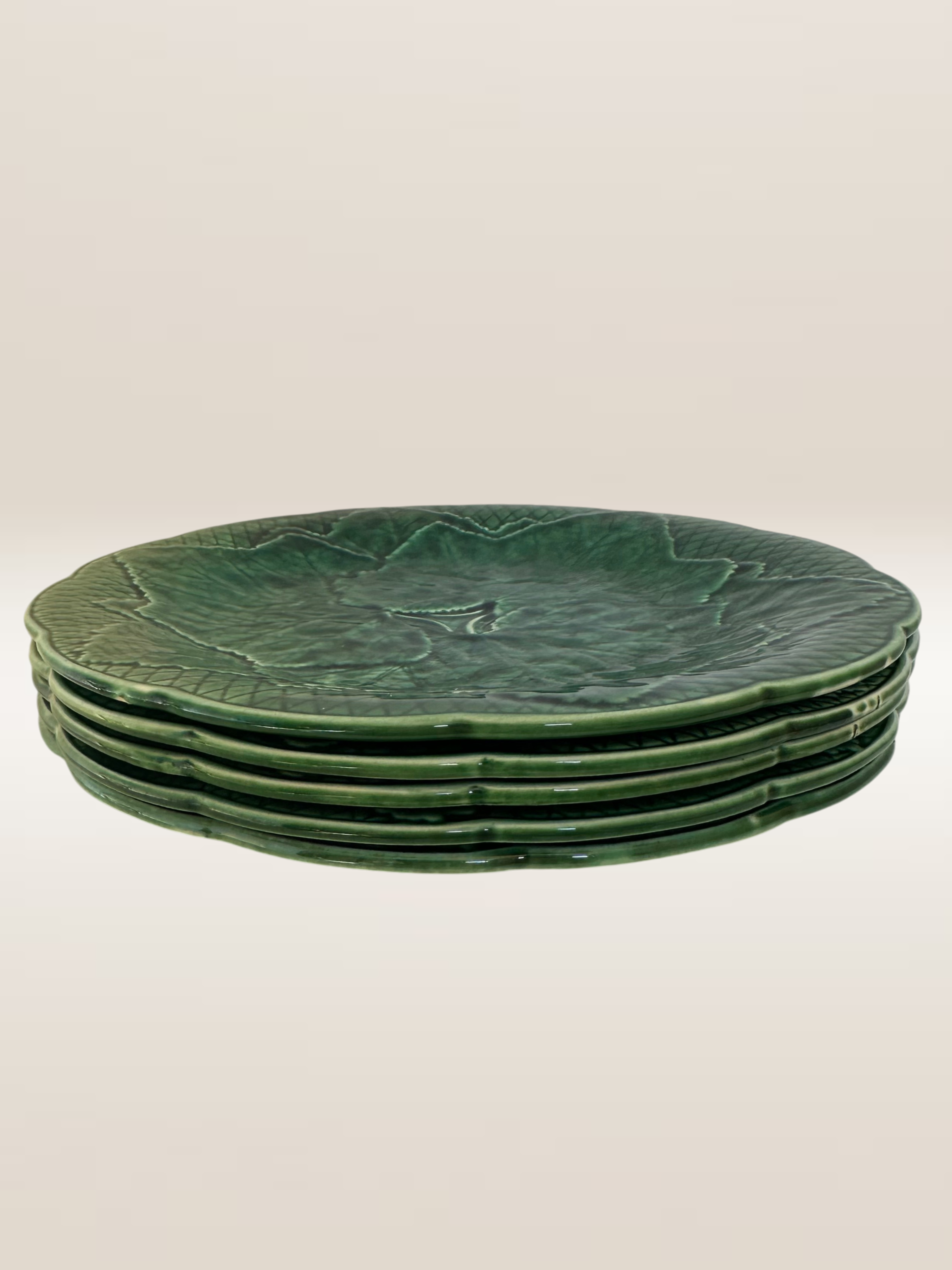 Set de 5 assiettes à dessert barbotine verte, modèle feuille de vigne Gien