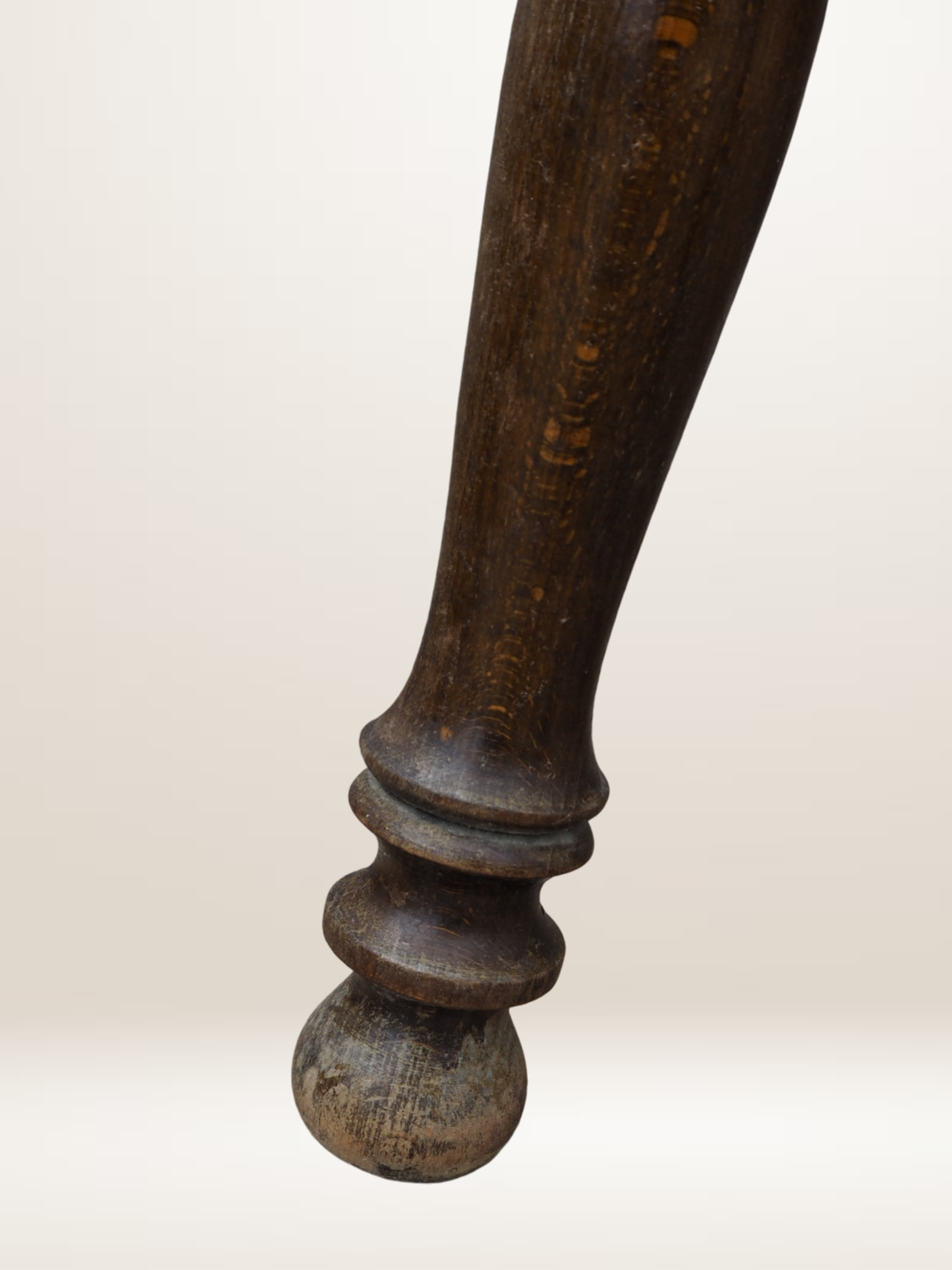 Chaise paysanne tripode en bois