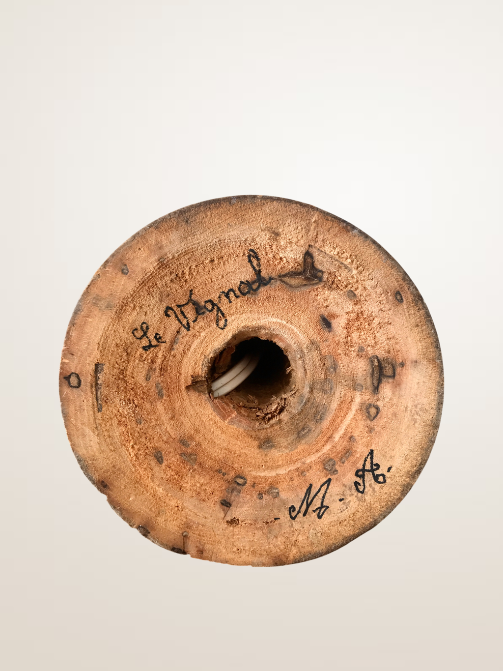 Lampe en bois avec abat-jour en lin