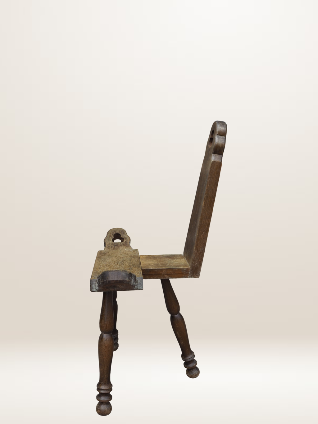 Chaise paysanne tripode en bois