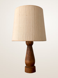 Lampe en bois avec abat-jour en lin