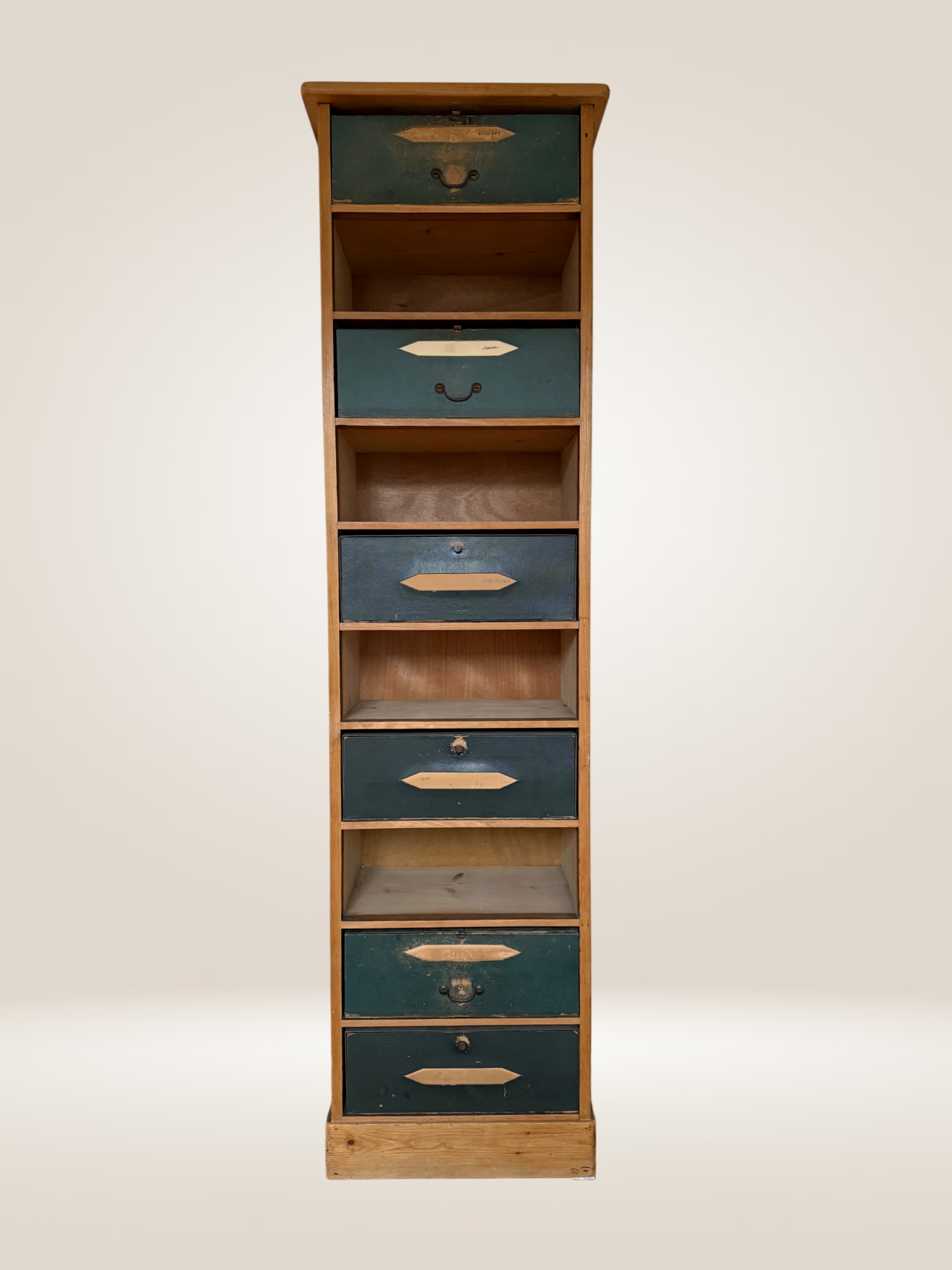 Cartonnier en bois et carton