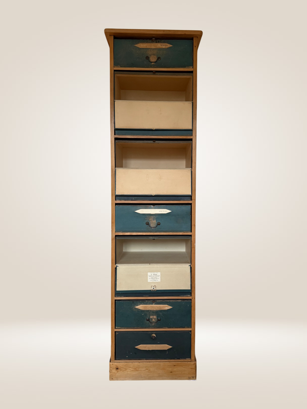 Cartonnier en bois et carton