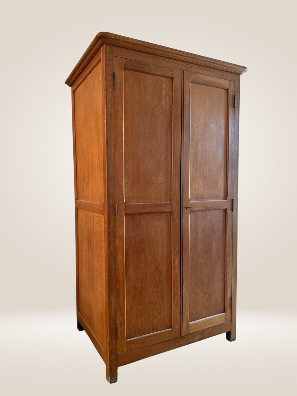 Armoire à deux portes