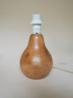 Lampe en bois tourné avec abat-jour en lin