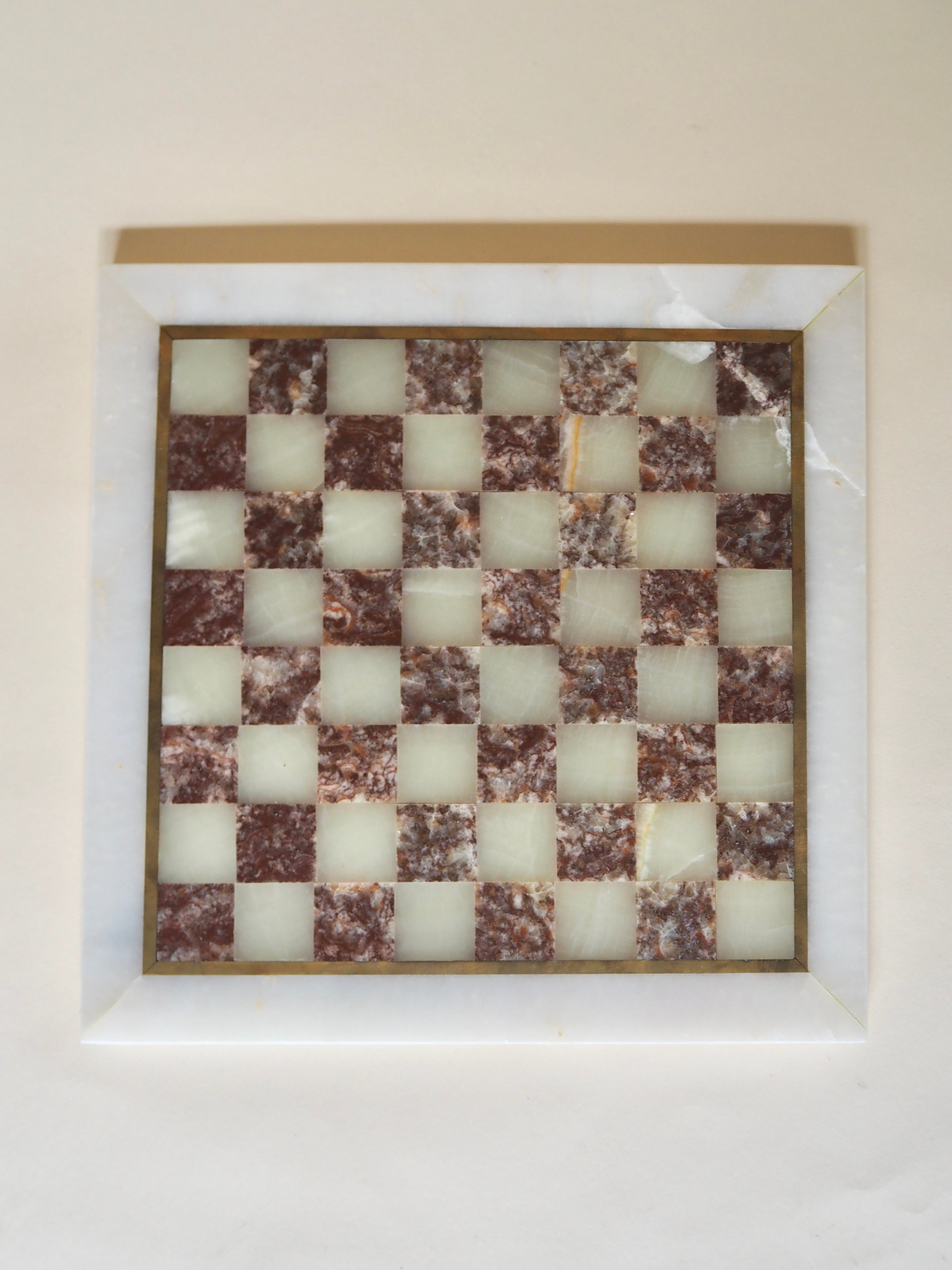 Jeu d'échecs en onyx et marbre
