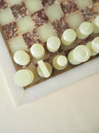 Jeu d'échecs en onyx et marbre