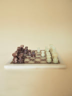 Jeu d'échecs en onyx et marbre