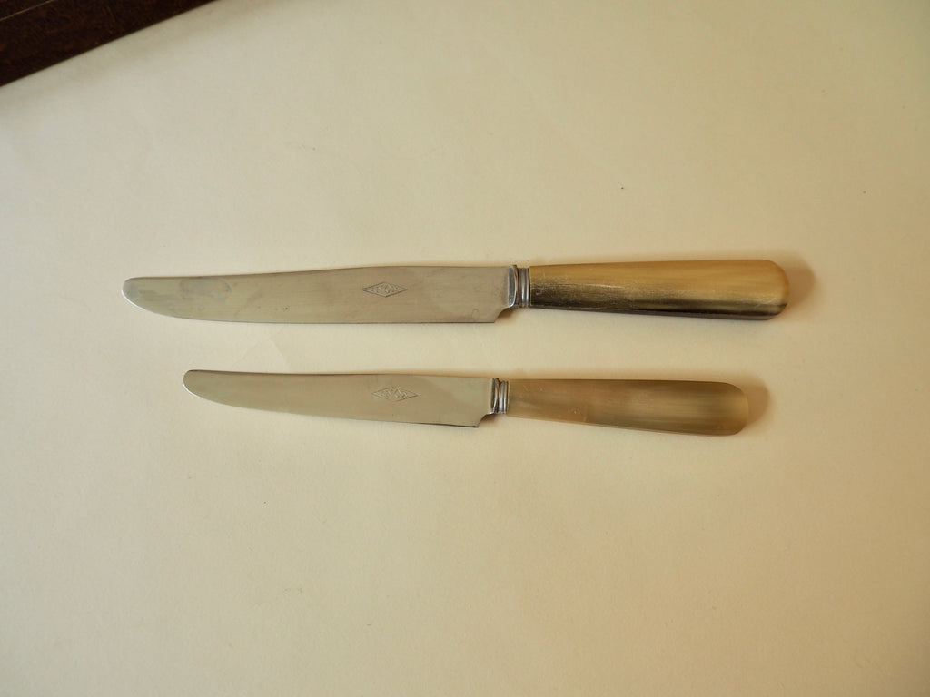 Ménagère de table en os et nacre