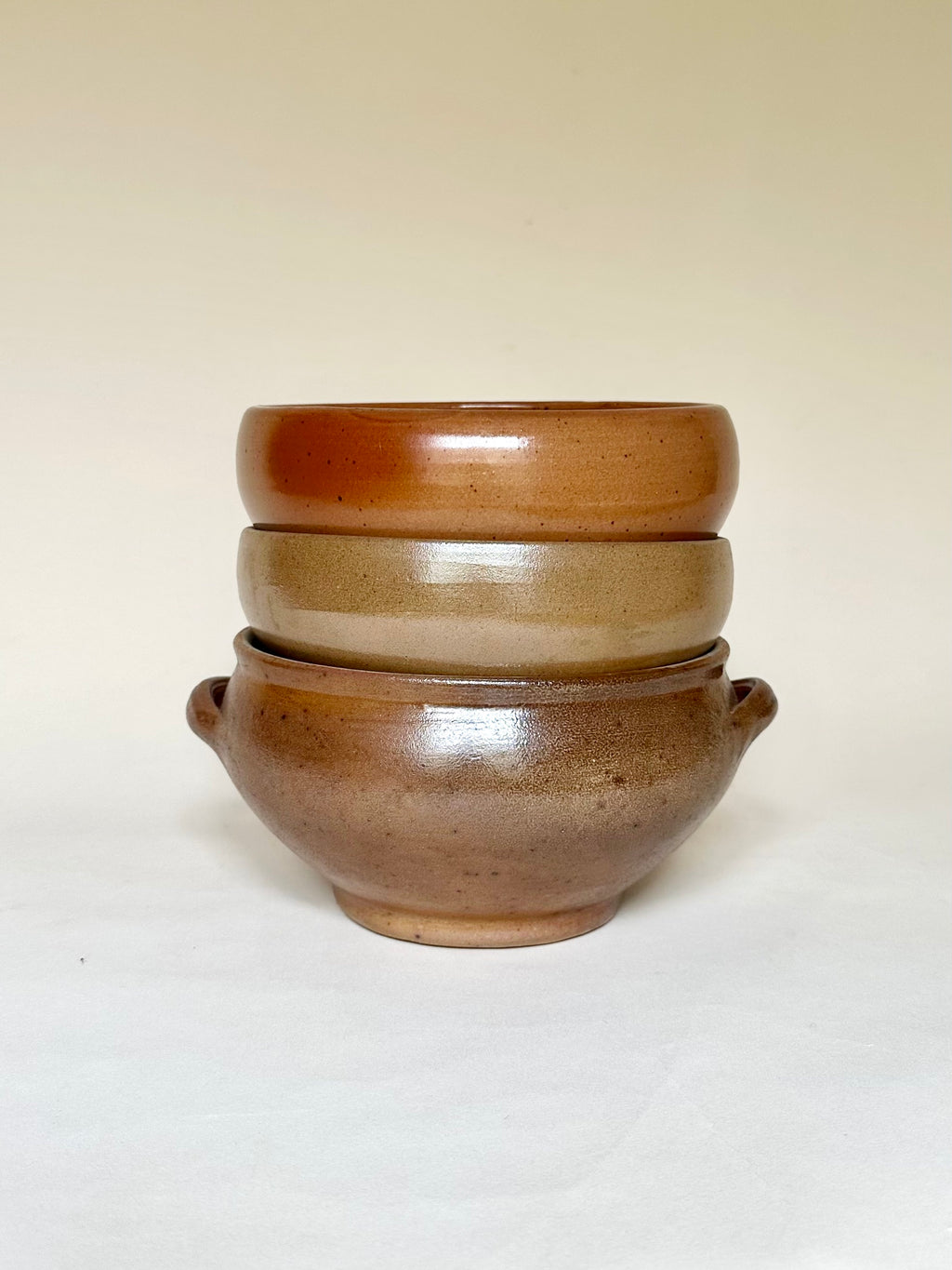 Set de trois plats creux en grès