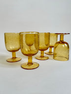 Set de six verres à pied en verre bullé jaune