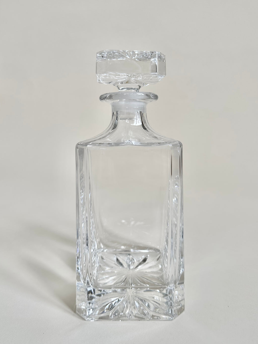 Carafe à whisky en cristal taillé