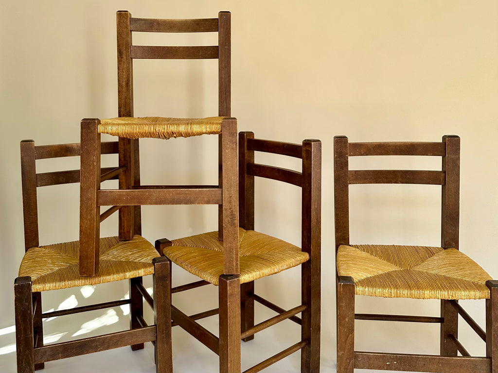 Set de quatre chaises paysannes paillées