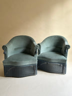 Fauteuils crapauds en velours bleu