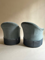 Fauteuils crapauds en velours bleu