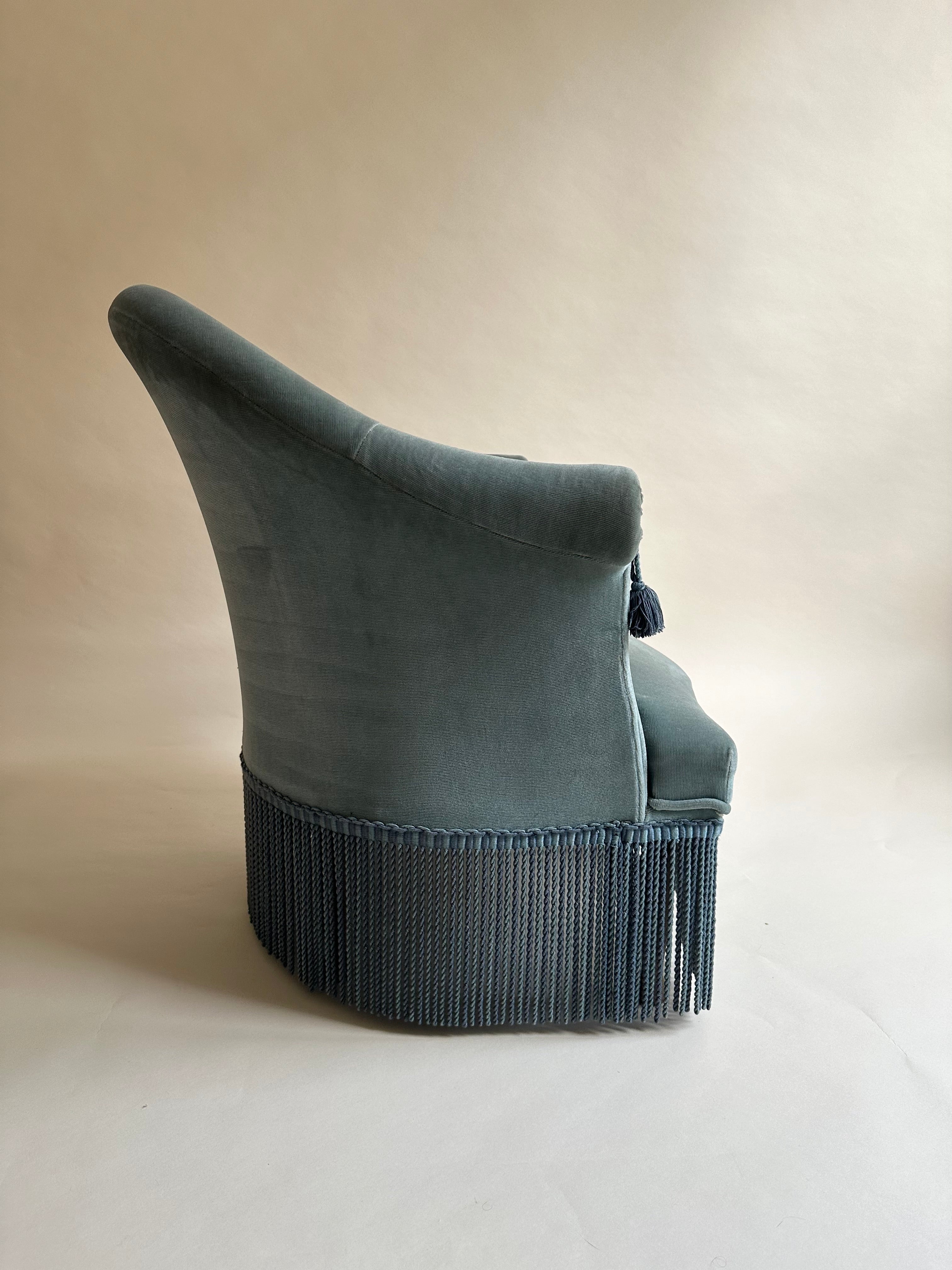 Fauteuils crapauds en velours bleu