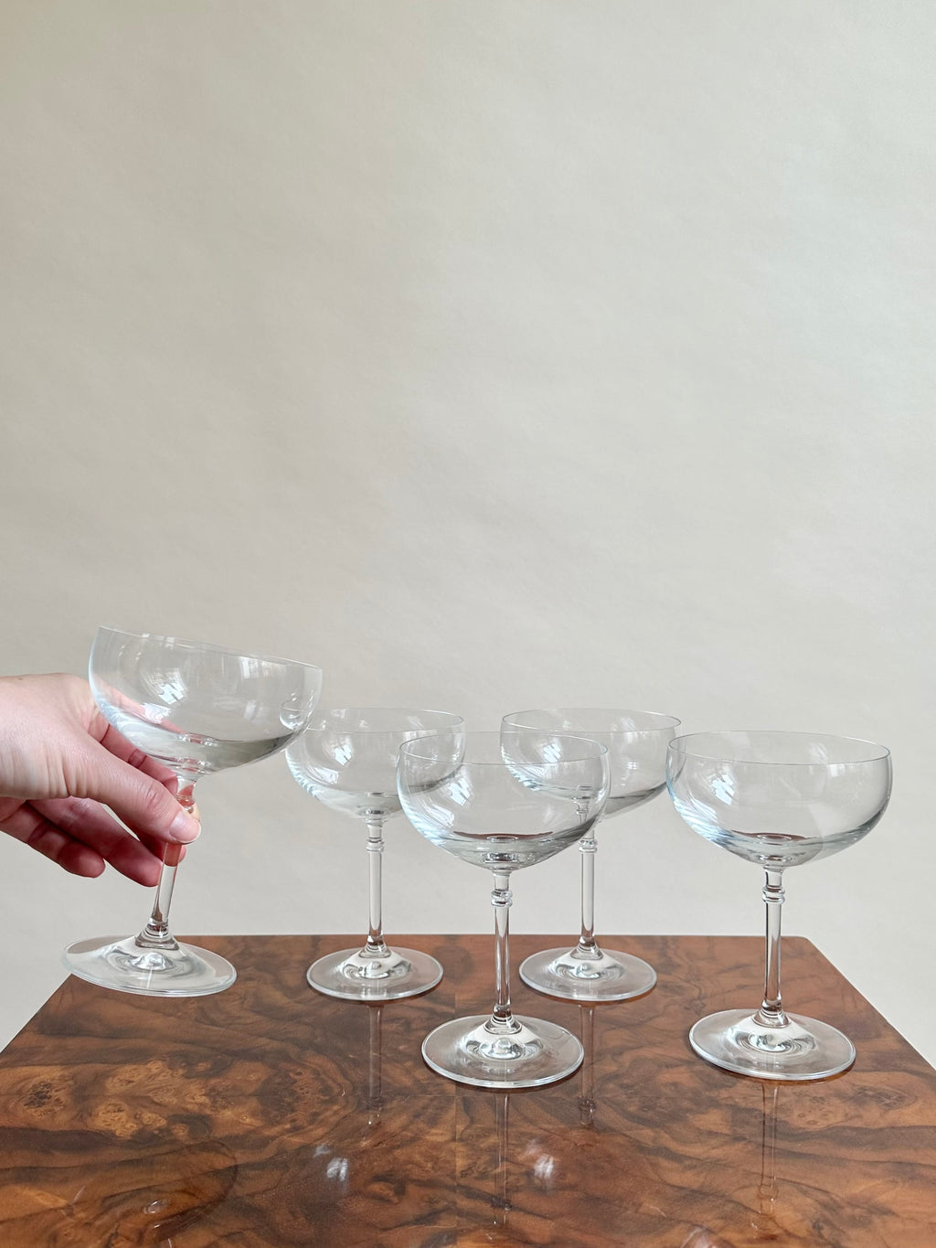 Set de cinq coupes à champagne