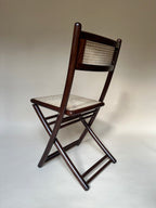 Chaises pliantes en bois et cannage