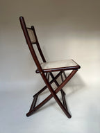 Chaises pliantes en bois et cannage