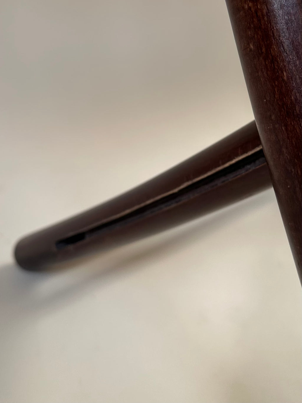 Chaises pliantes en bois et cannage