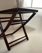 Chaises pliantes en bois et cannage