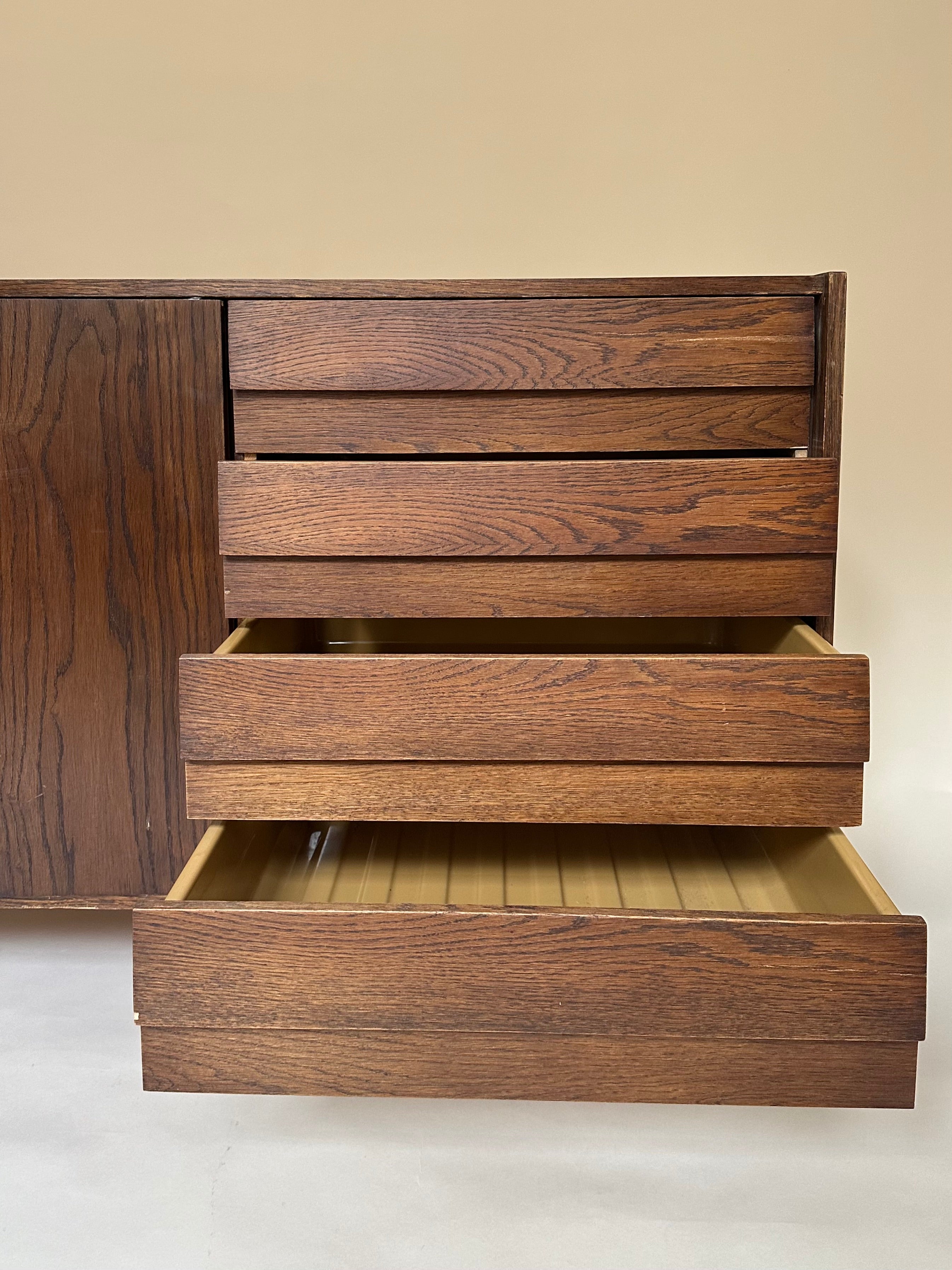 Enfilade U-460 Jiri Jiroutek