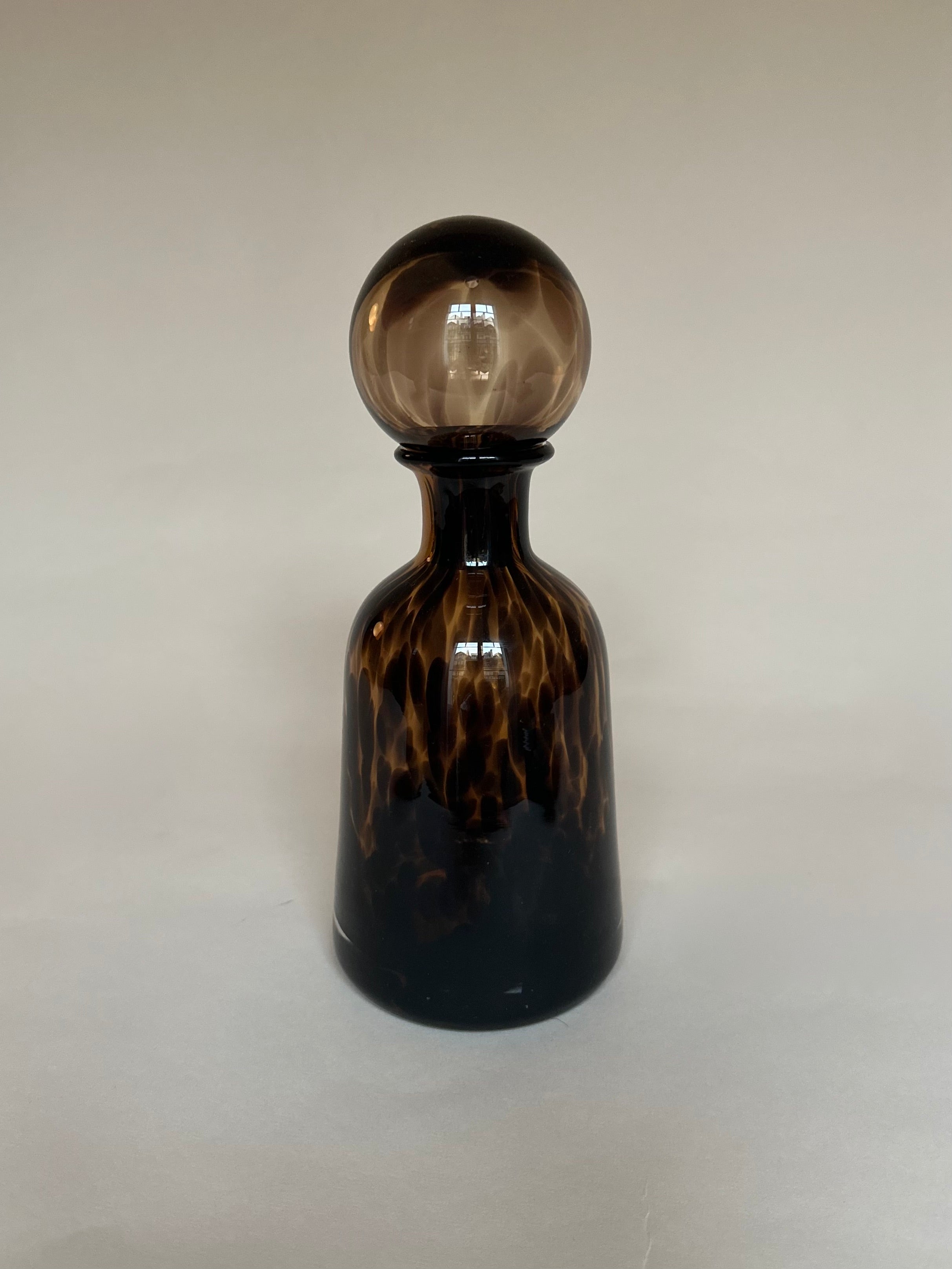 Carafe en verre écaille de tortue