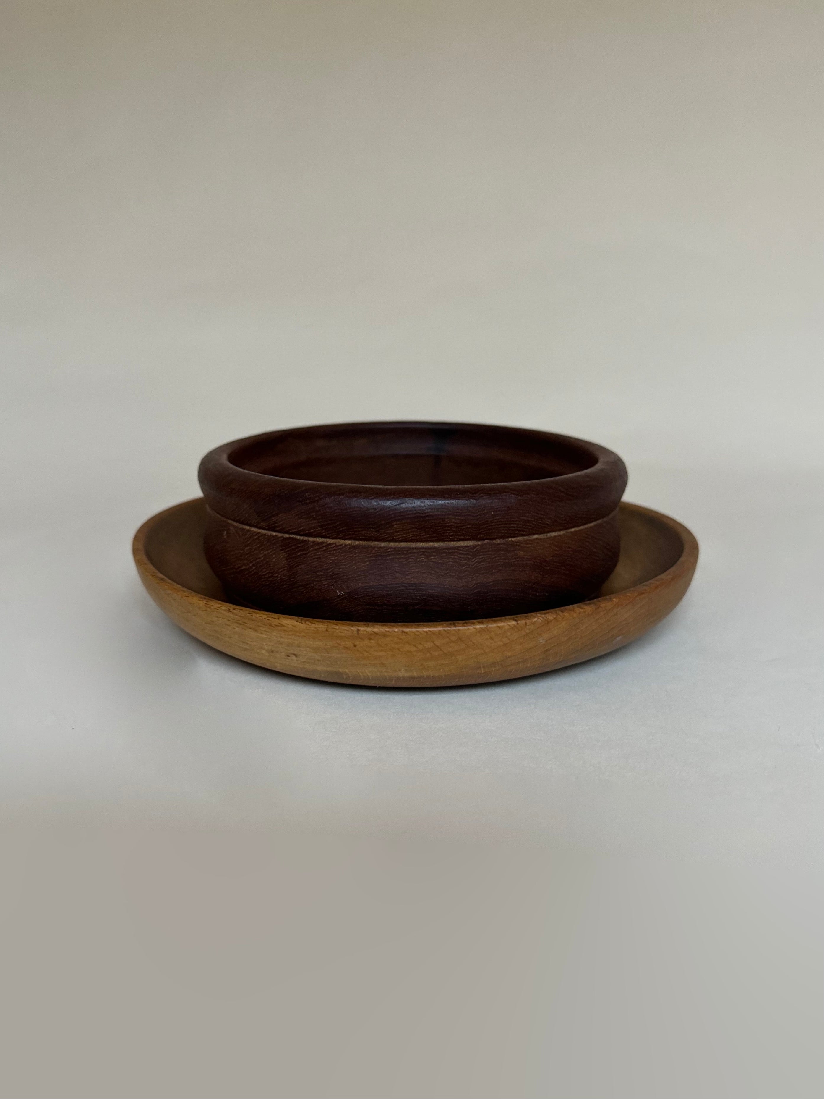 Vides-poche en bois brut