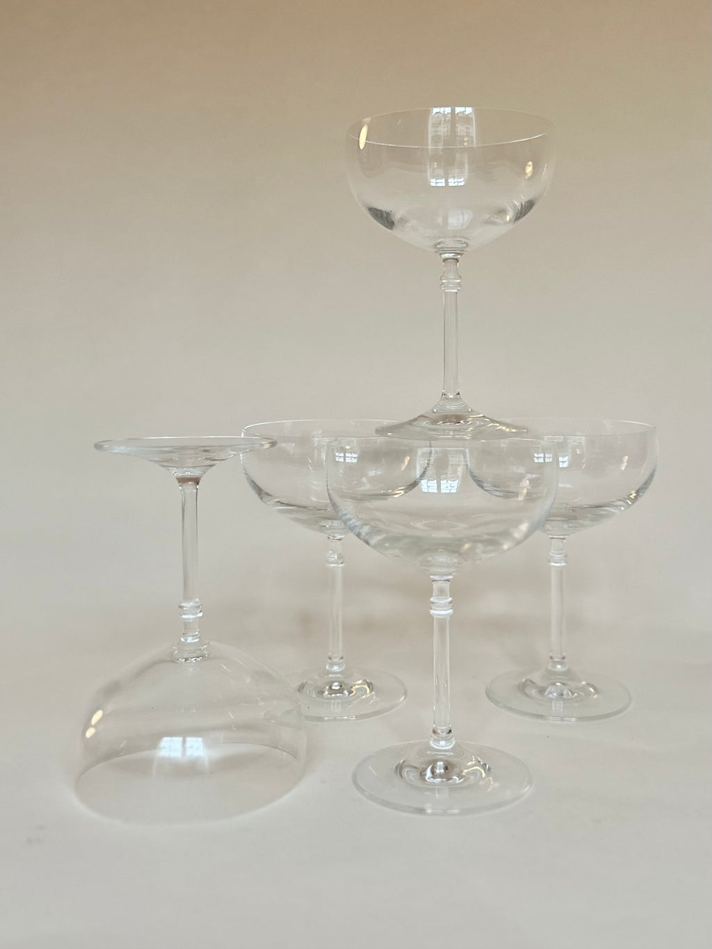 Set de cinq coupes à champagne