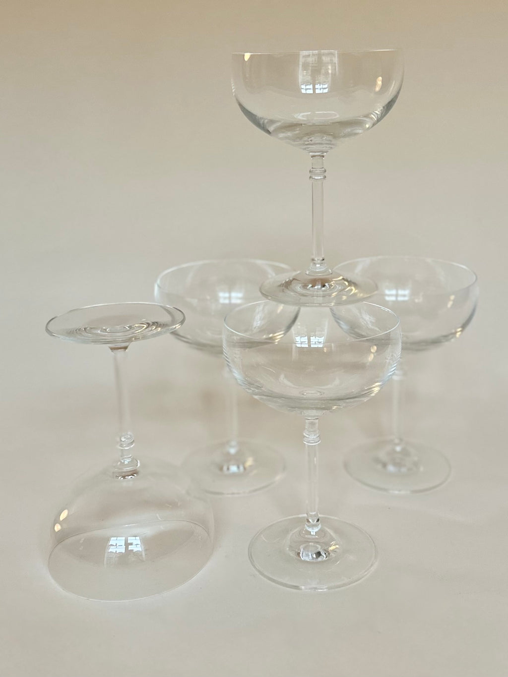 Set de cinq coupes à champagne