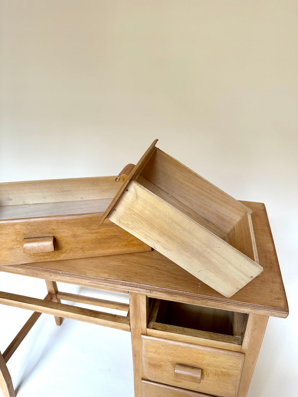 Bureau pour enfant vintage