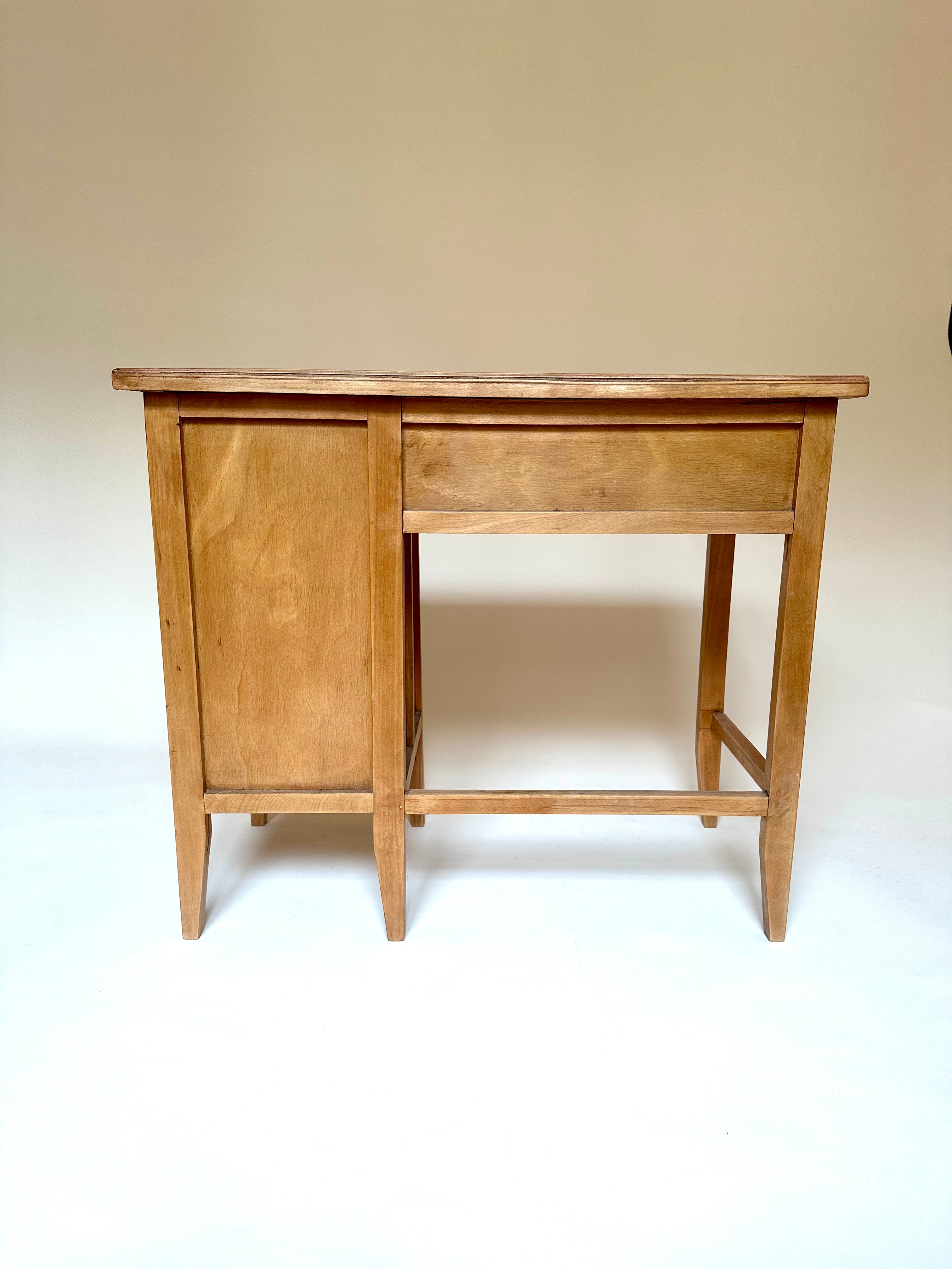 Bureau pour enfant vintage