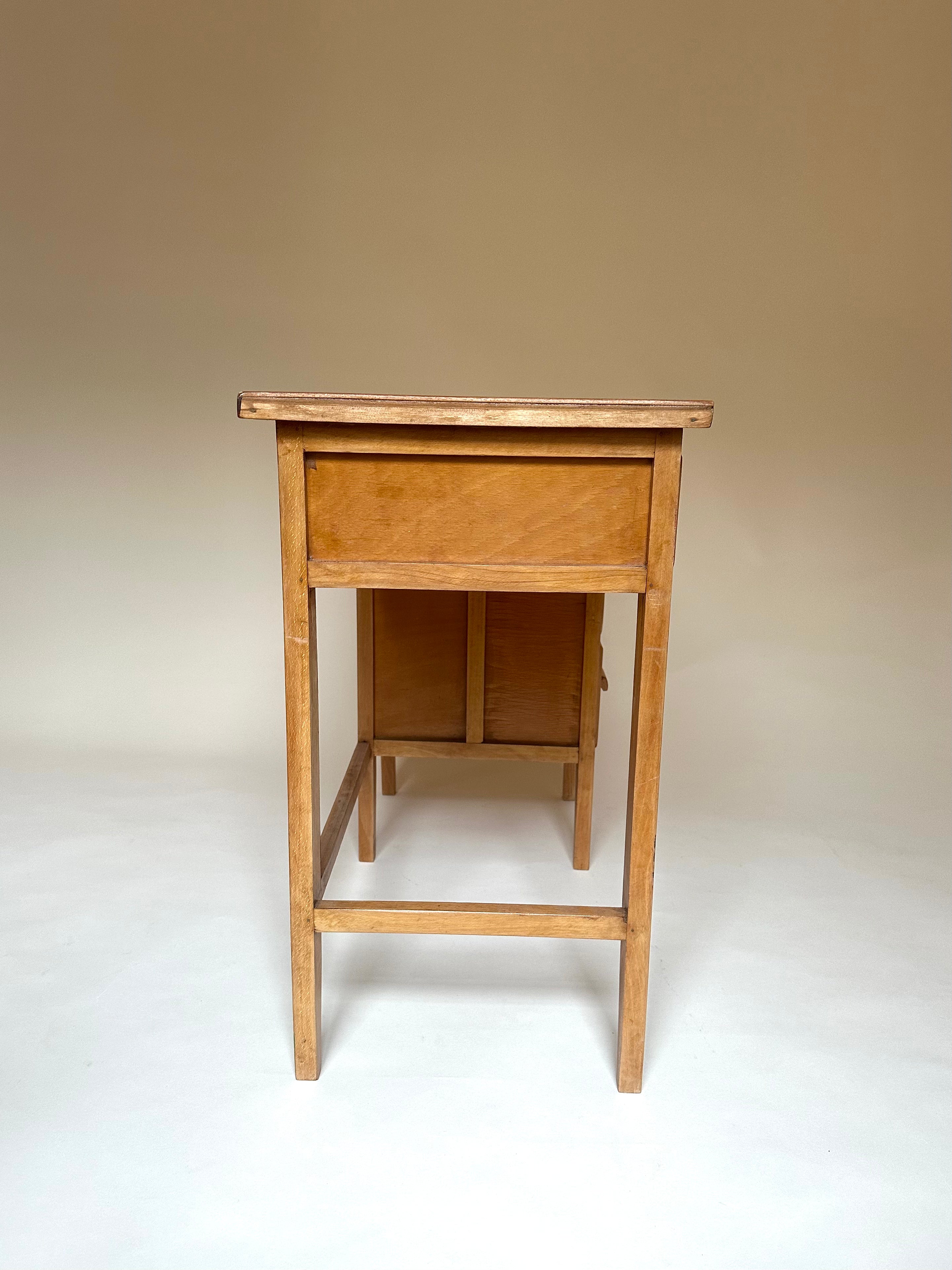 Bureau pour enfant vintage