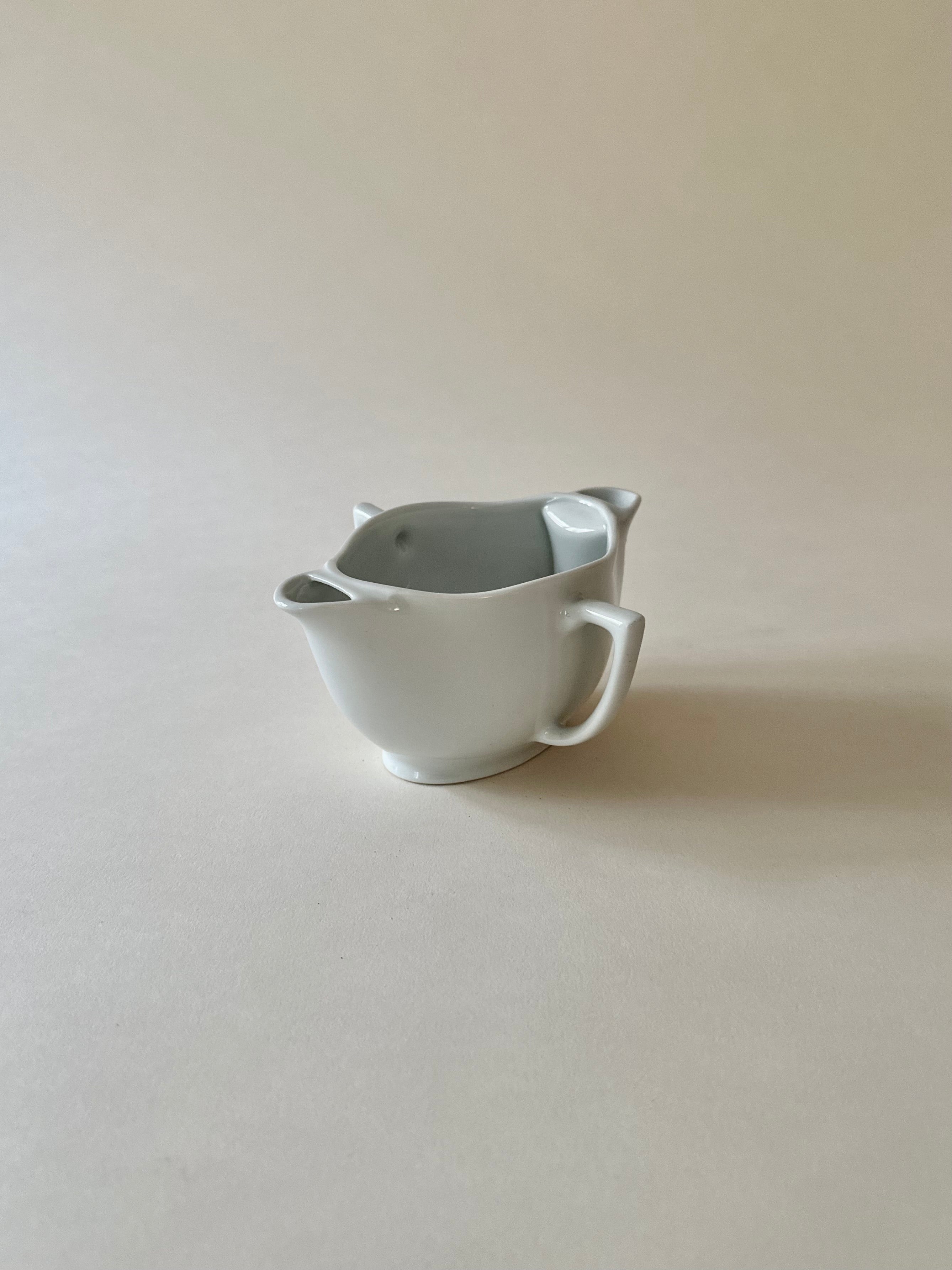 Saucière en porcelaine de Limoges