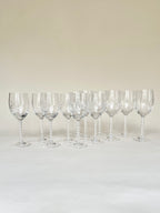 Série de six verres à vin et six verres à eau