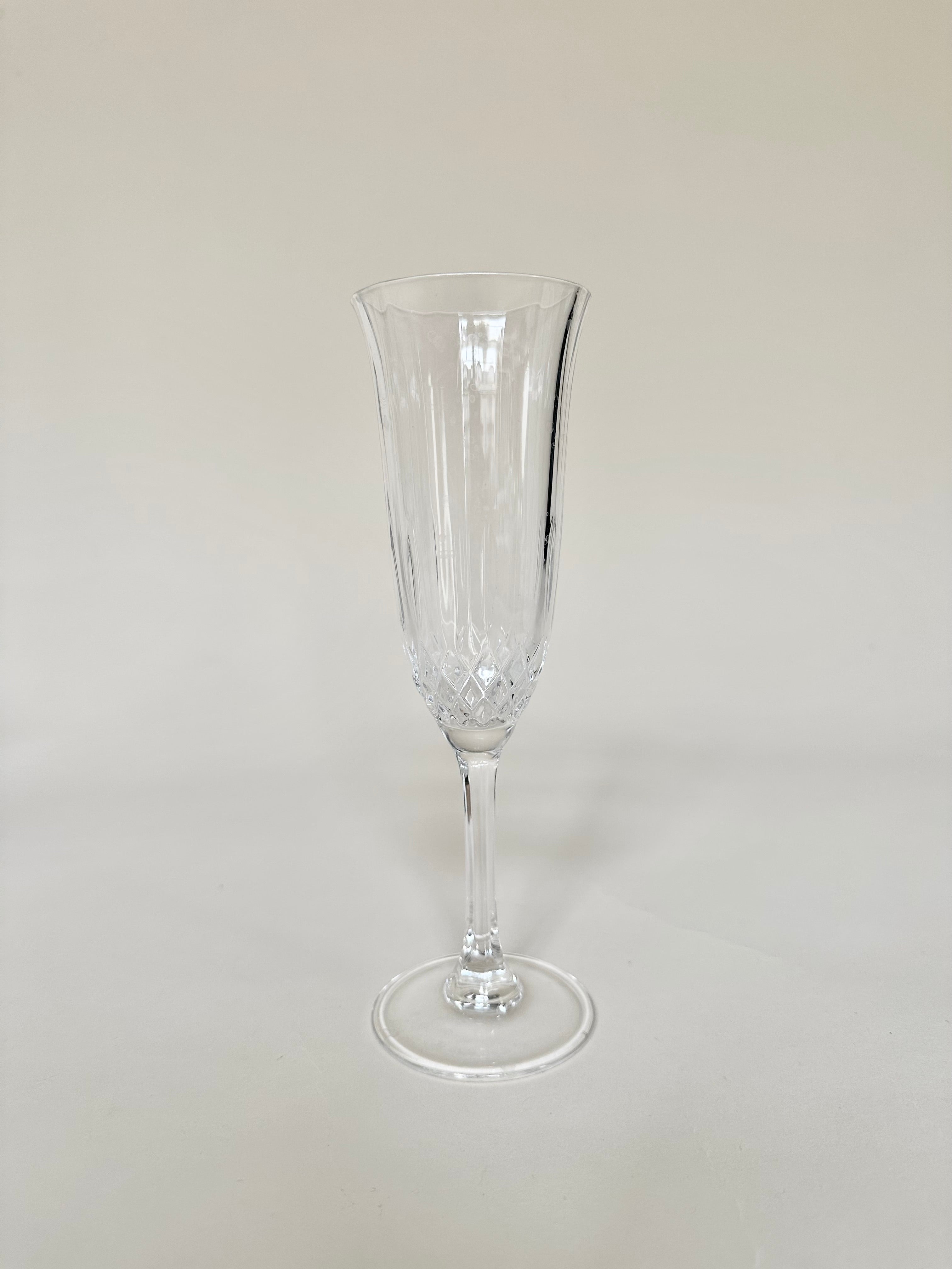 Set de 12 flûtes à champagne en cristal