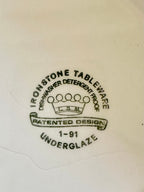 Set de cinq assiettes creuses anglaises, en céramique ironstone, scène romantique