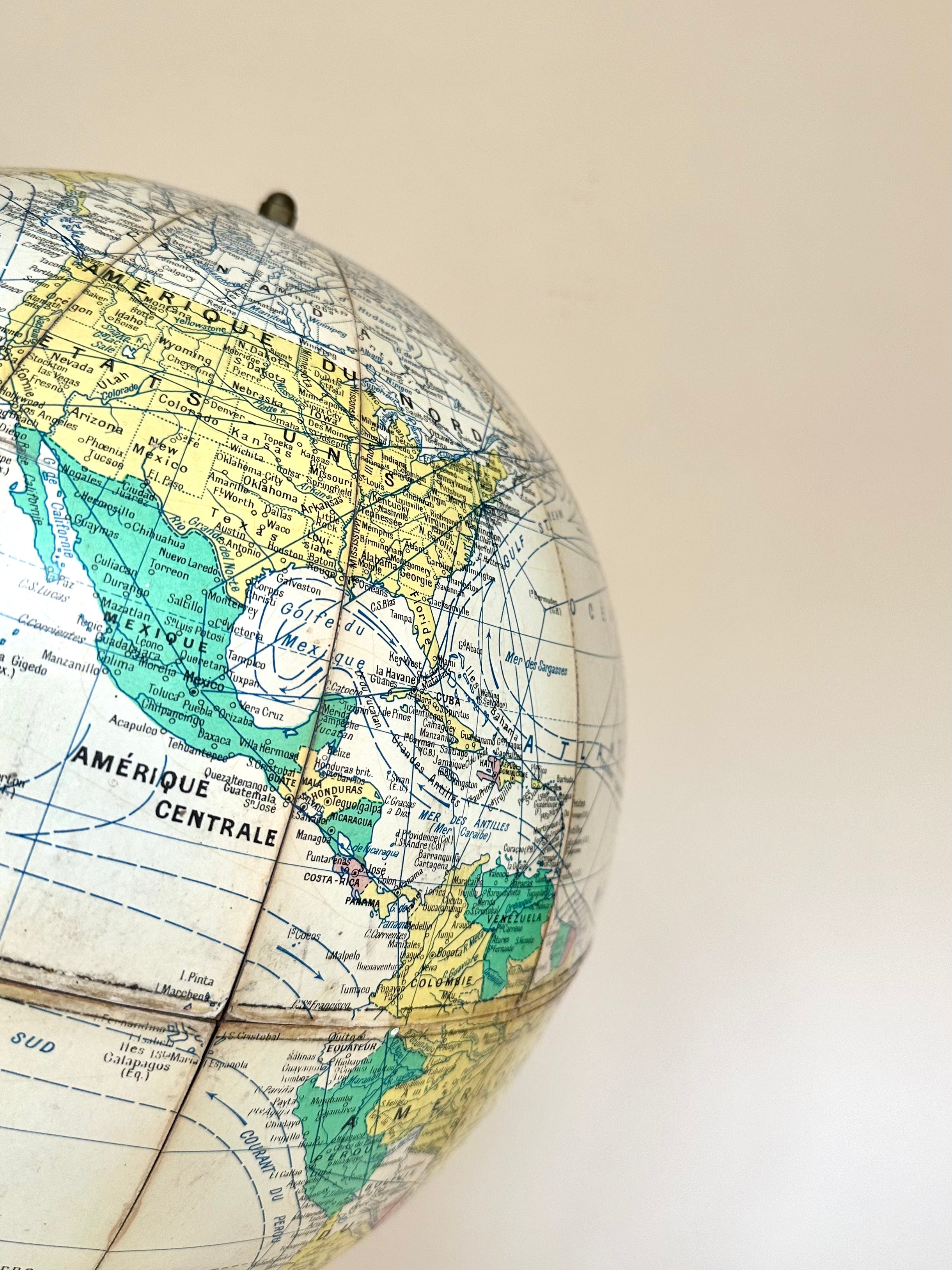 Globe terrestre Girard, Barrère et Thomas