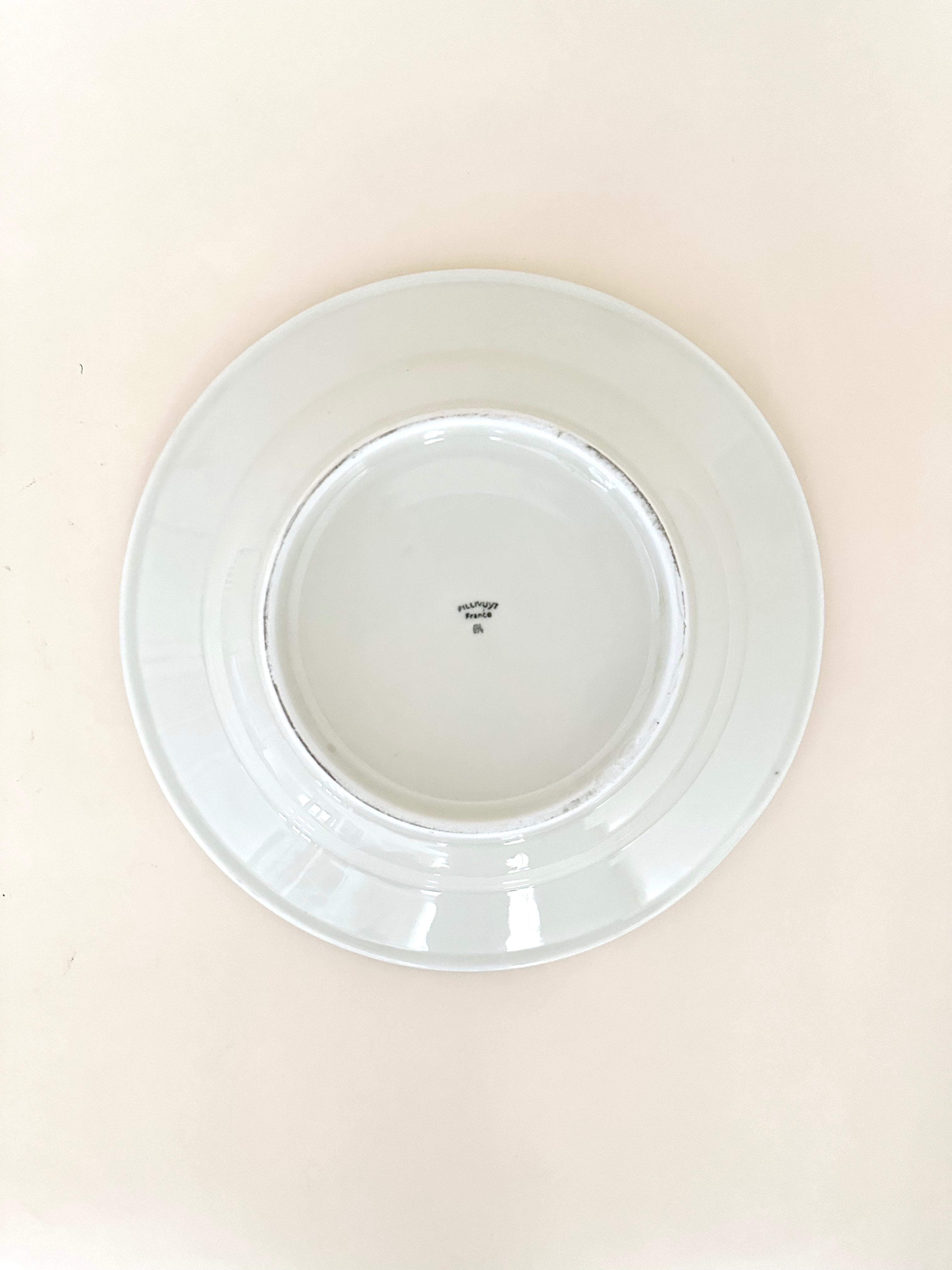 Service de six assiettes creuses en porcelaine blanche Pillivuyt