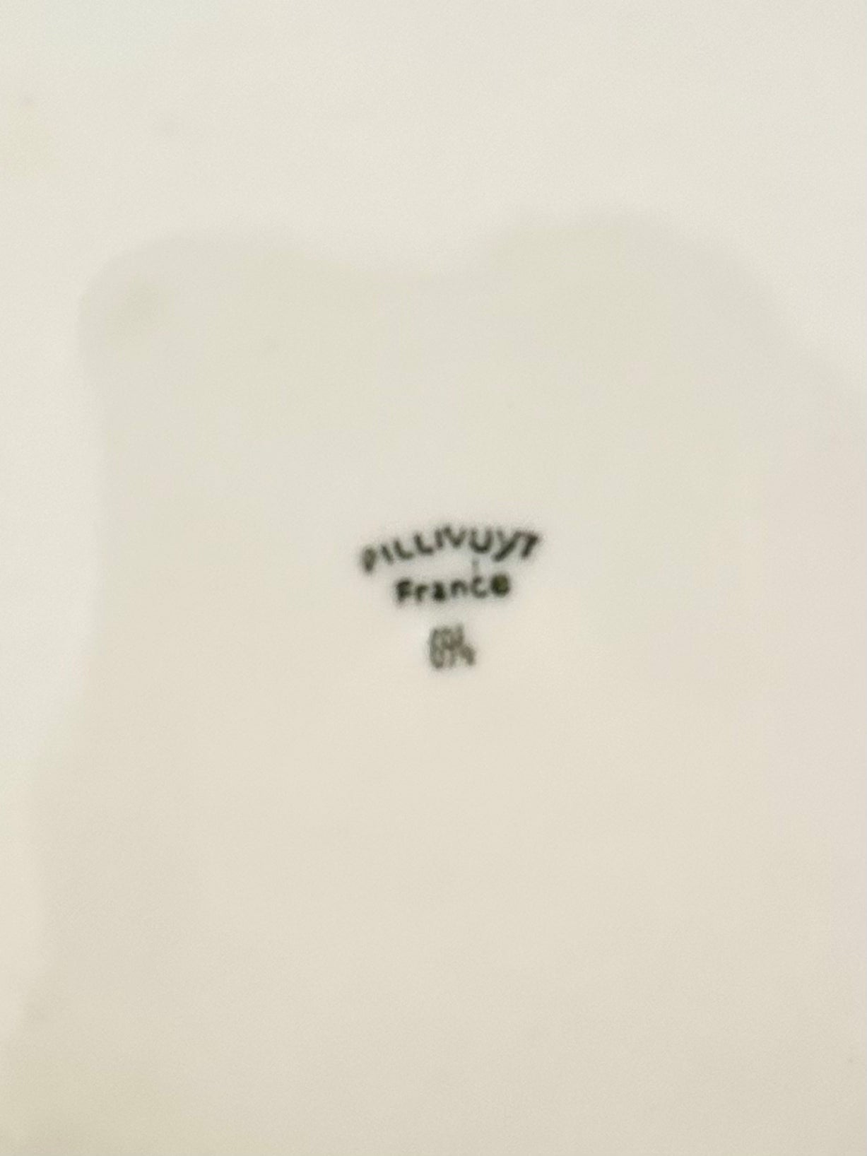 Service de six assiettes creuses en porcelaine blanche Pillivuyt