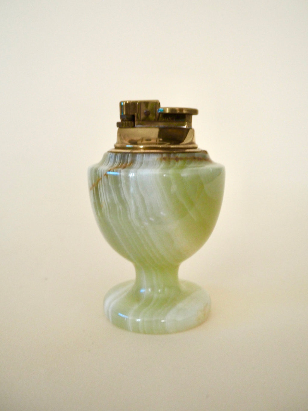 Briquet de table en onyx vert