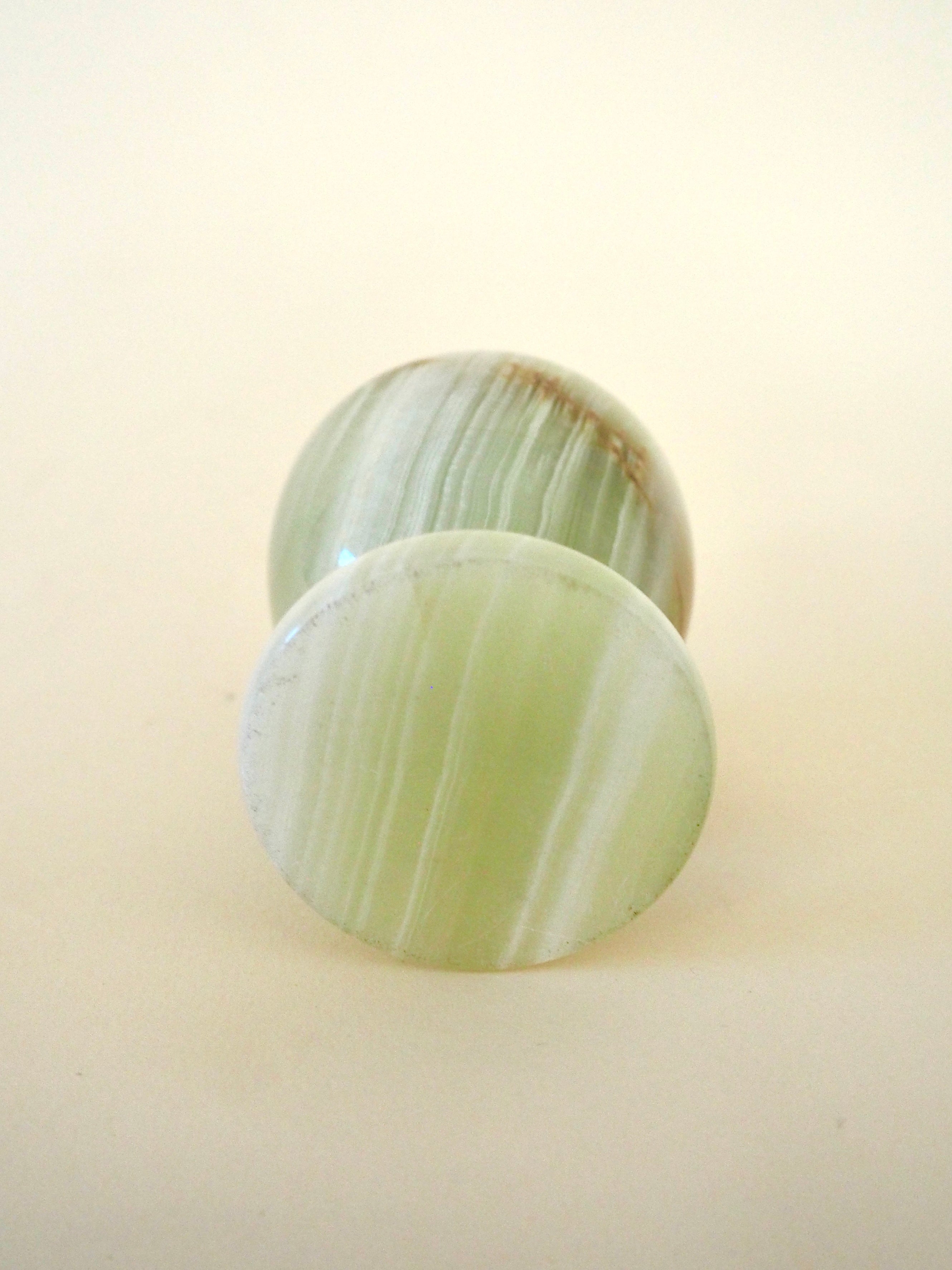 Briquet de table en onyx vert